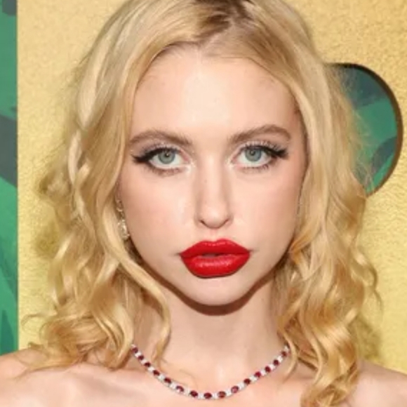 💙🧚♀️DISTRICT Obsessive Compulsive Cosmetics DISCONT. Creme Colour NWT - Picture 2 of 5